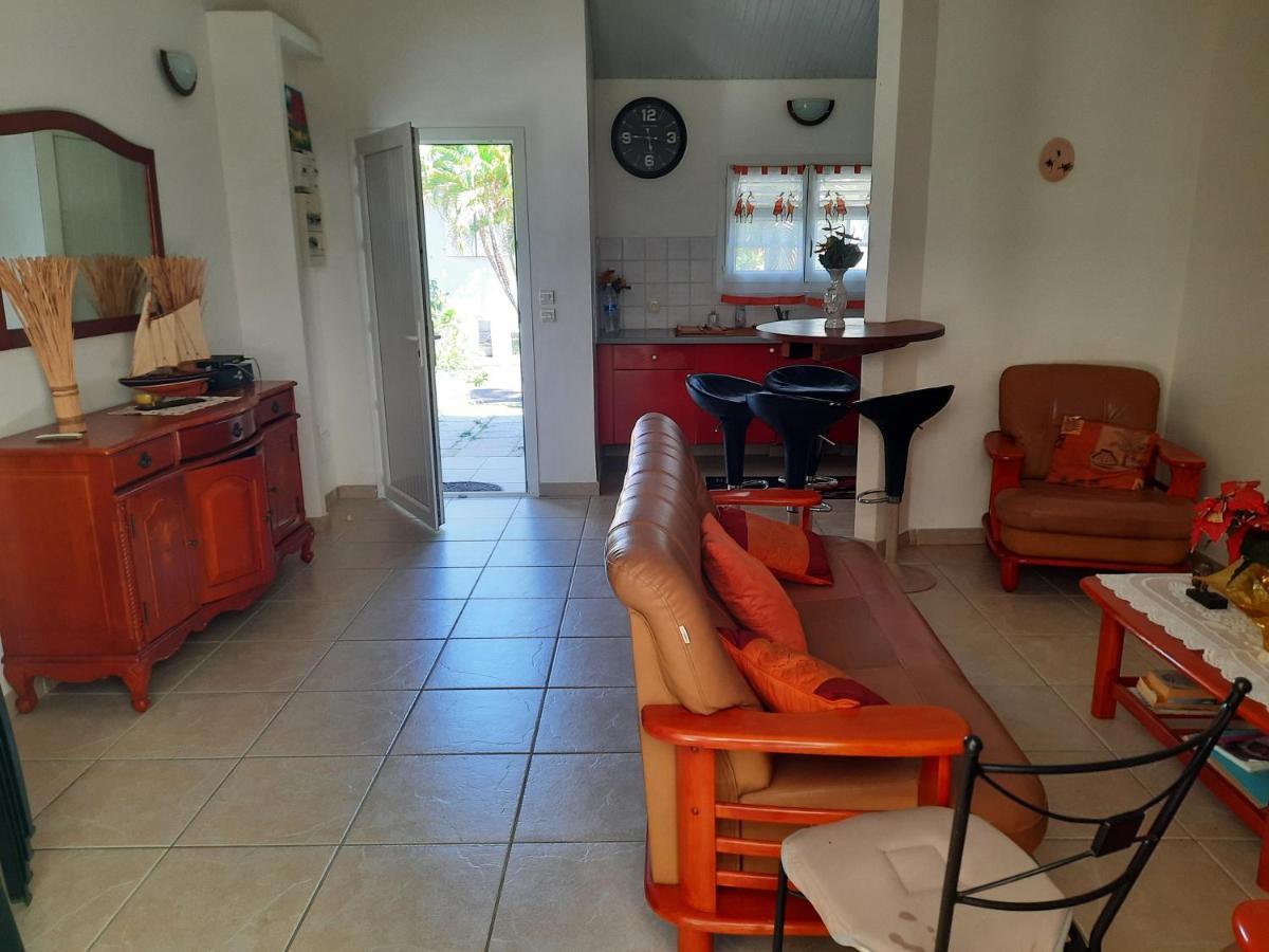 Les Flamboyants Villa Bareto Exterior photo